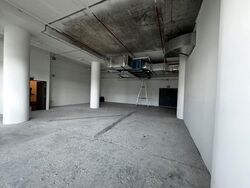 Breadtalk (D19), Warehouse #551127861